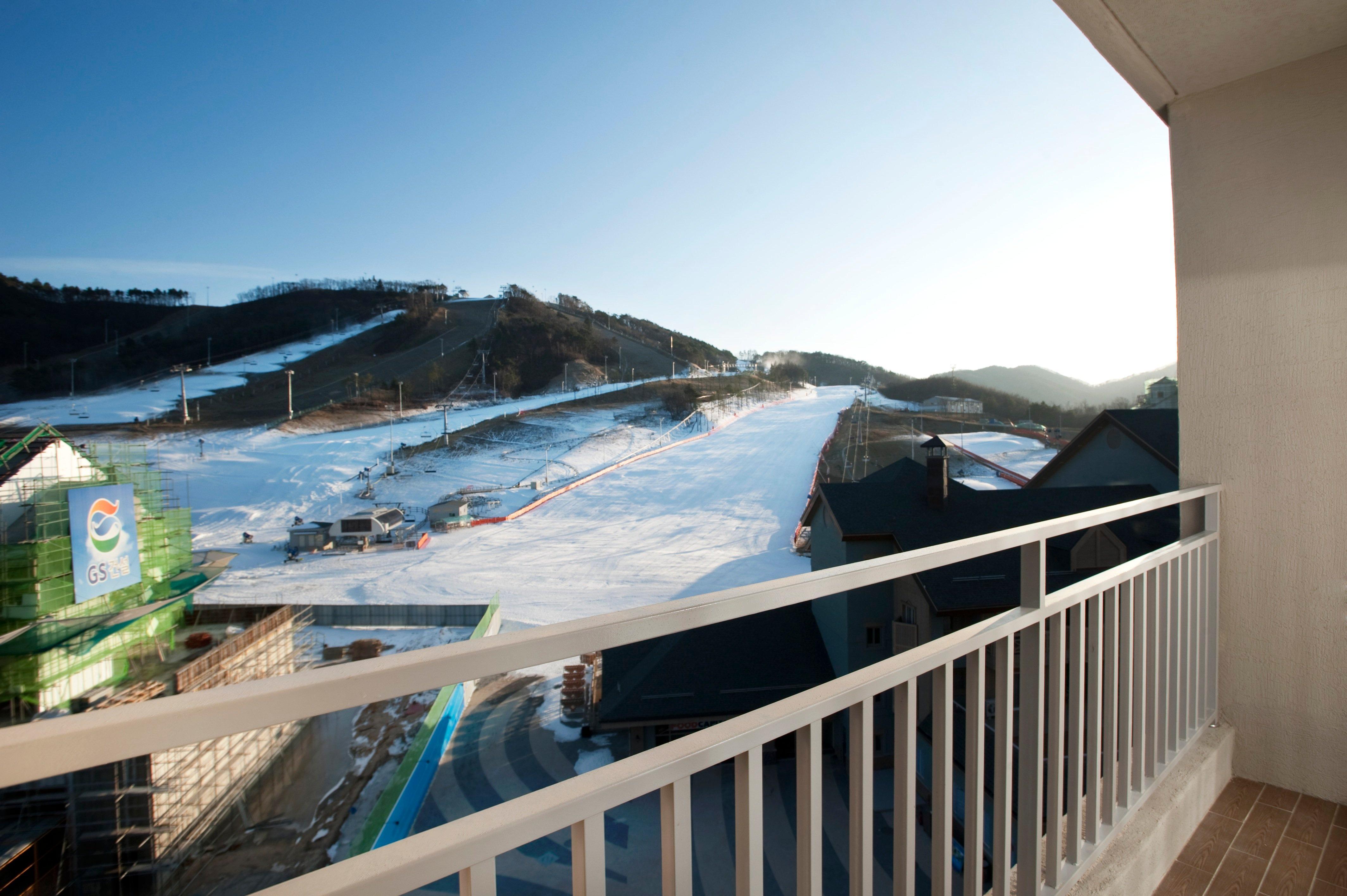 Holiday Inn & Suites Alpensia Pyeongchang Suites By Ihg Exterior foto
