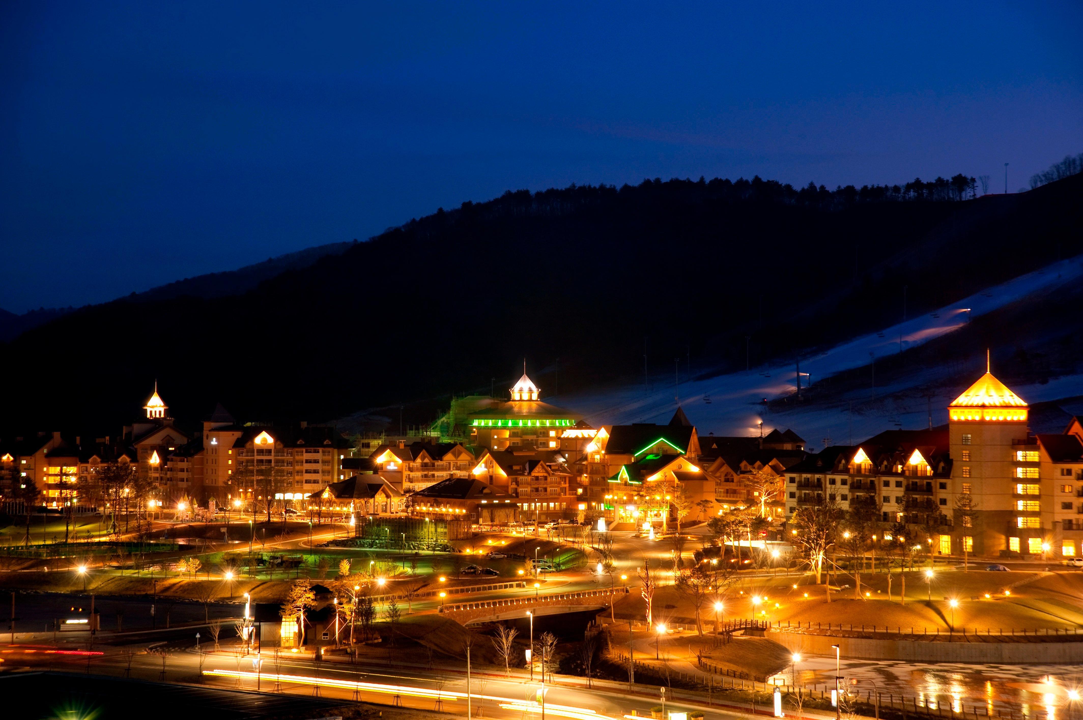 Holiday Inn & Suites Alpensia Pyeongchang Suites By Ihg Exterior foto